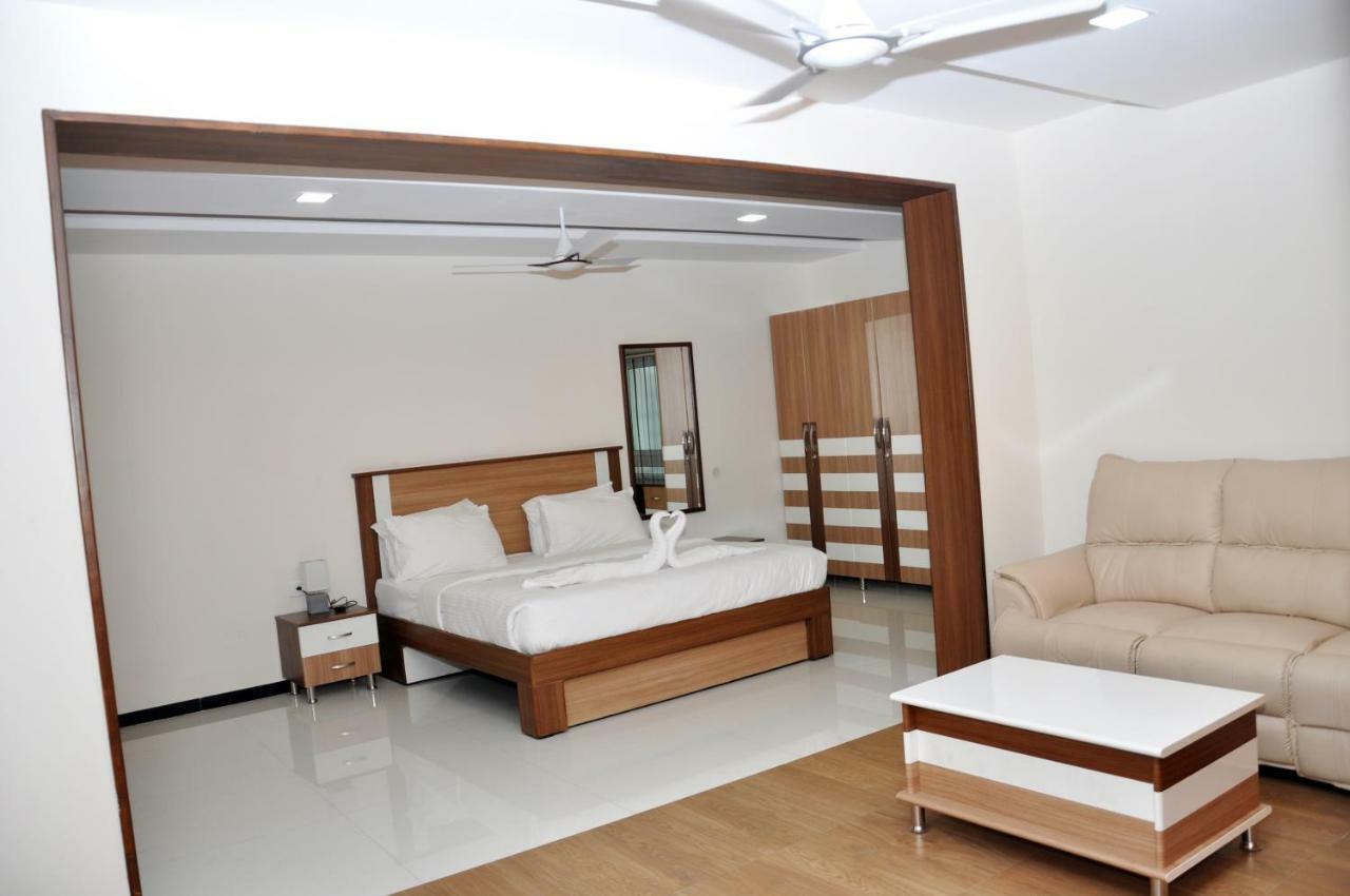 Santhoshpuri Otel Coimbatore Dış mekan fotoğraf